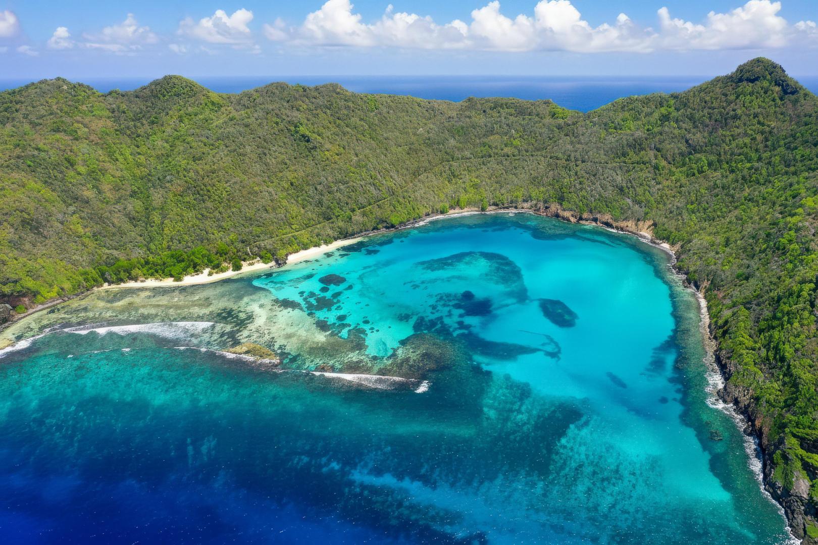 Isle a Quatre – Private island in SVG, Caribbean
